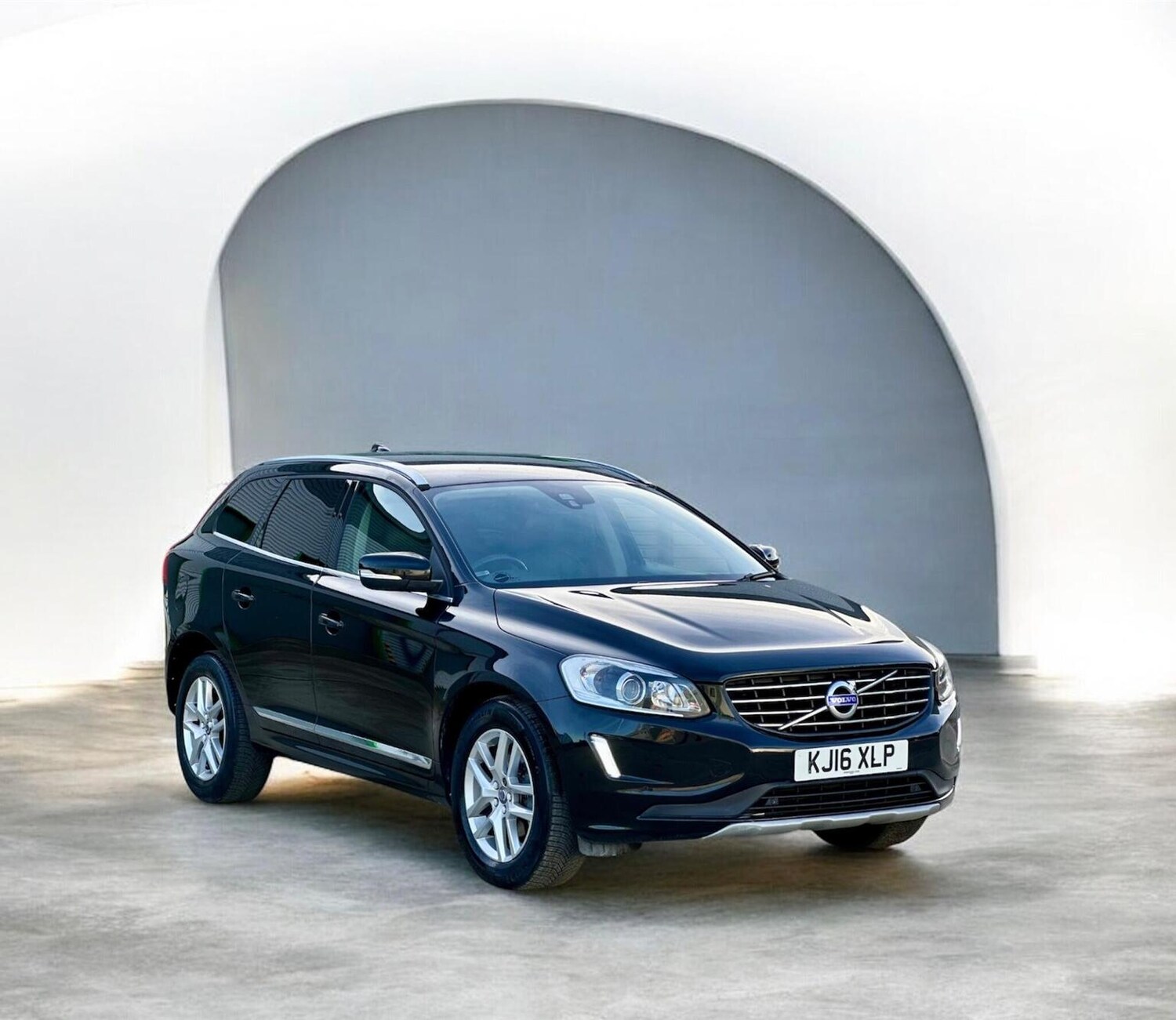 Used Volvo XC60 2016 for sale - 77688985: Photo 24