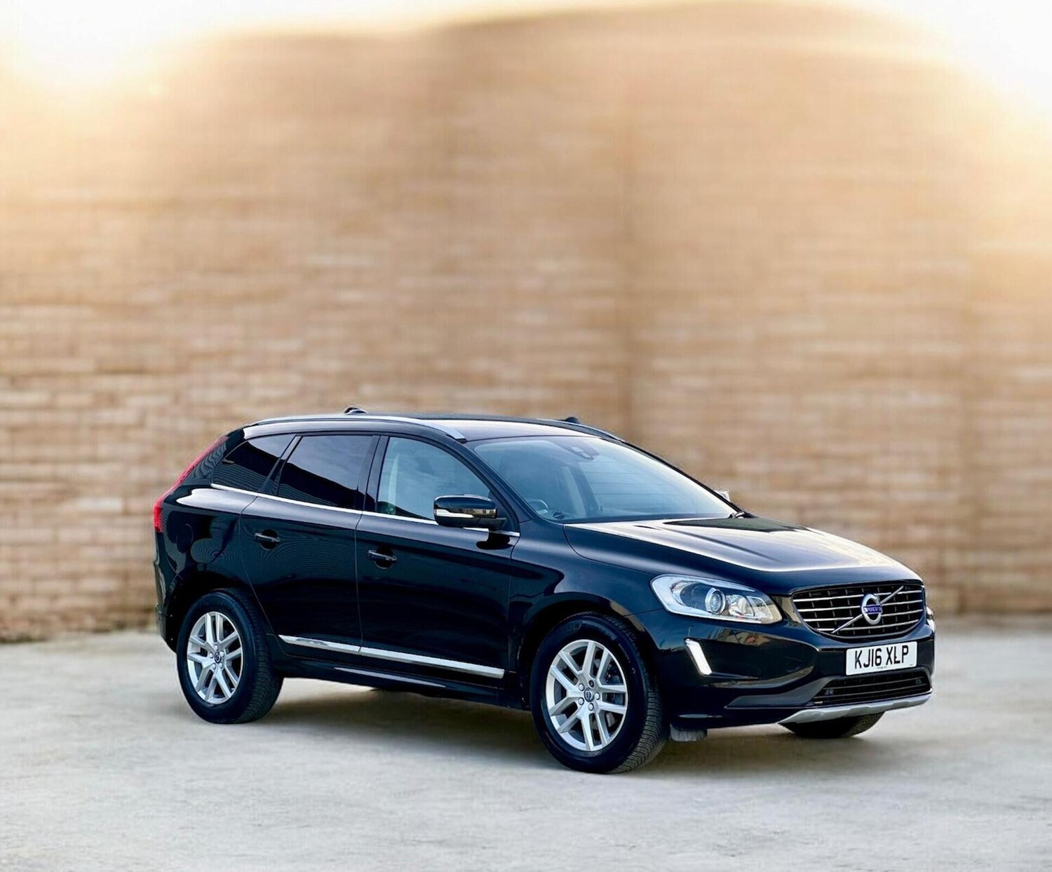 Used Volvo XC60 2016 for sale - 77688985: Photo 30