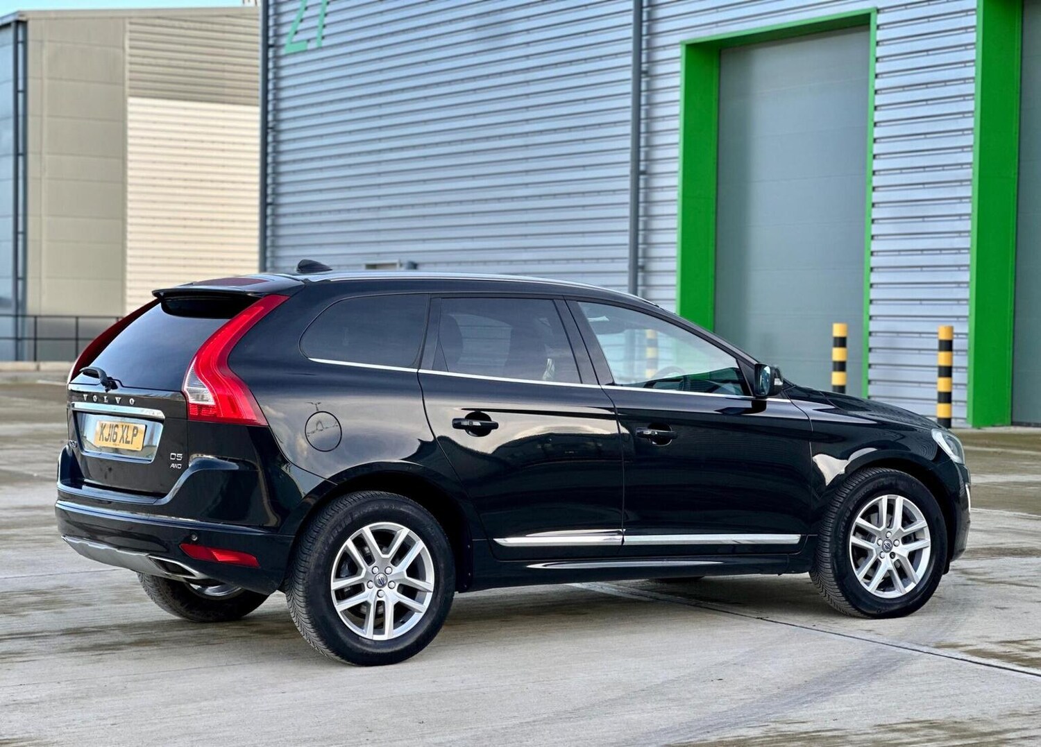 Used Volvo XC60 2016 for sale - 77688985: Photo 37