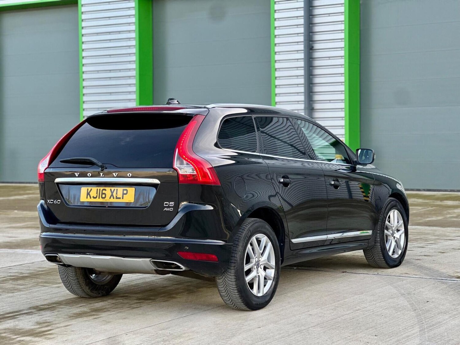 Used Volvo XC60 2016 for sale - 77688985: Photo 40