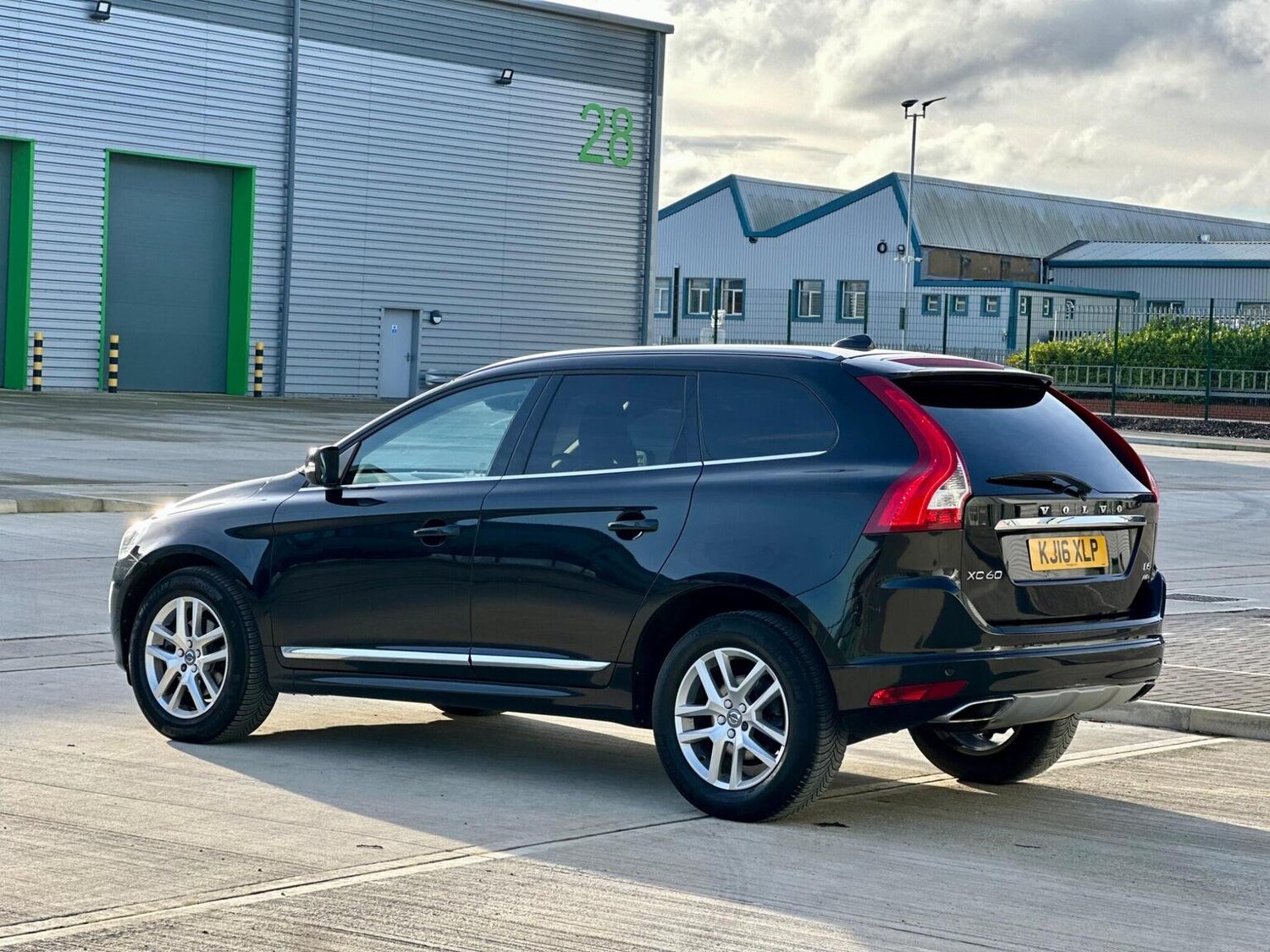 Used Volvo XC60 2016 for sale - 77688985: Photo 47