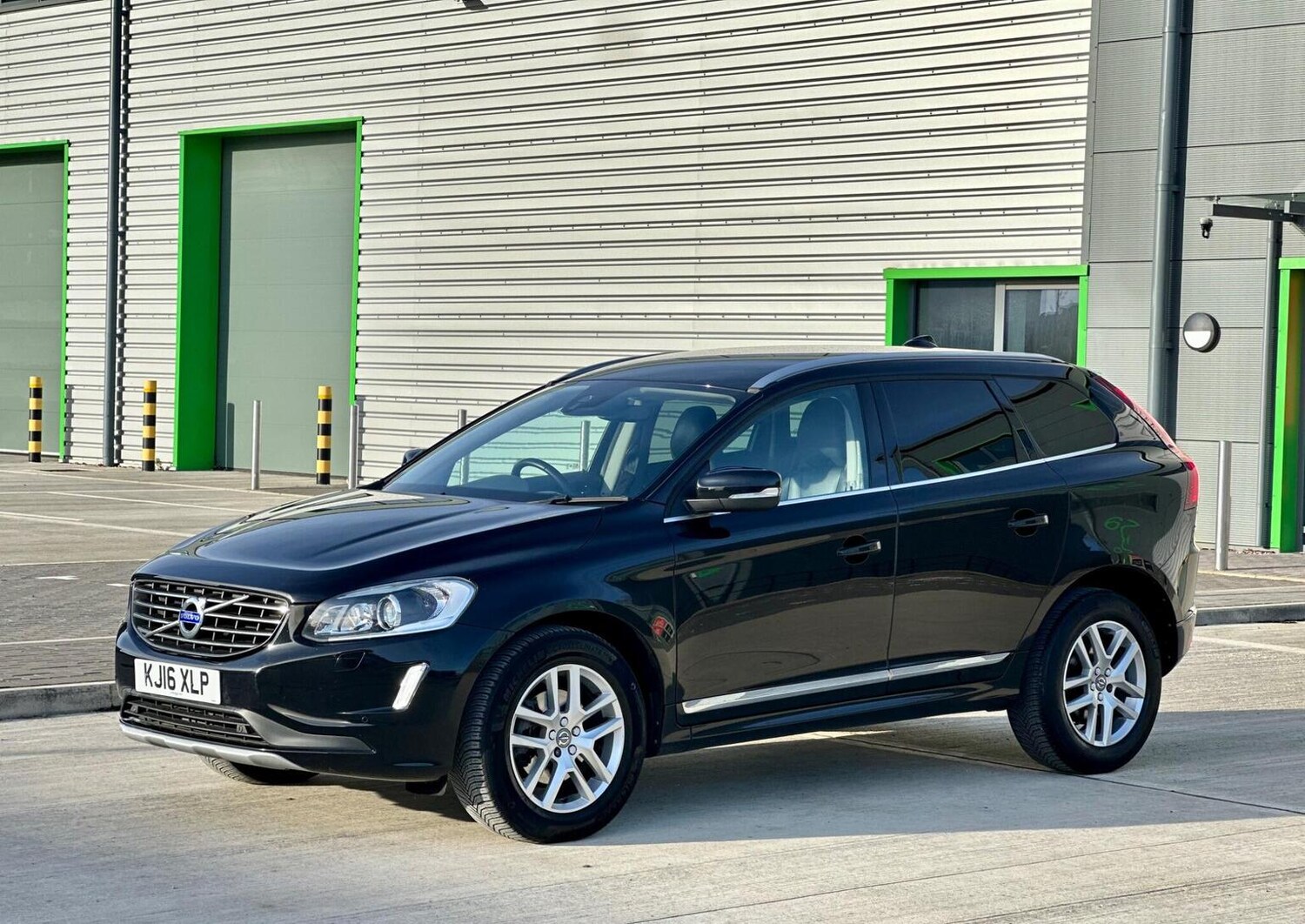 Used Volvo XC60 2016 for sale - 77688985: Photo 50