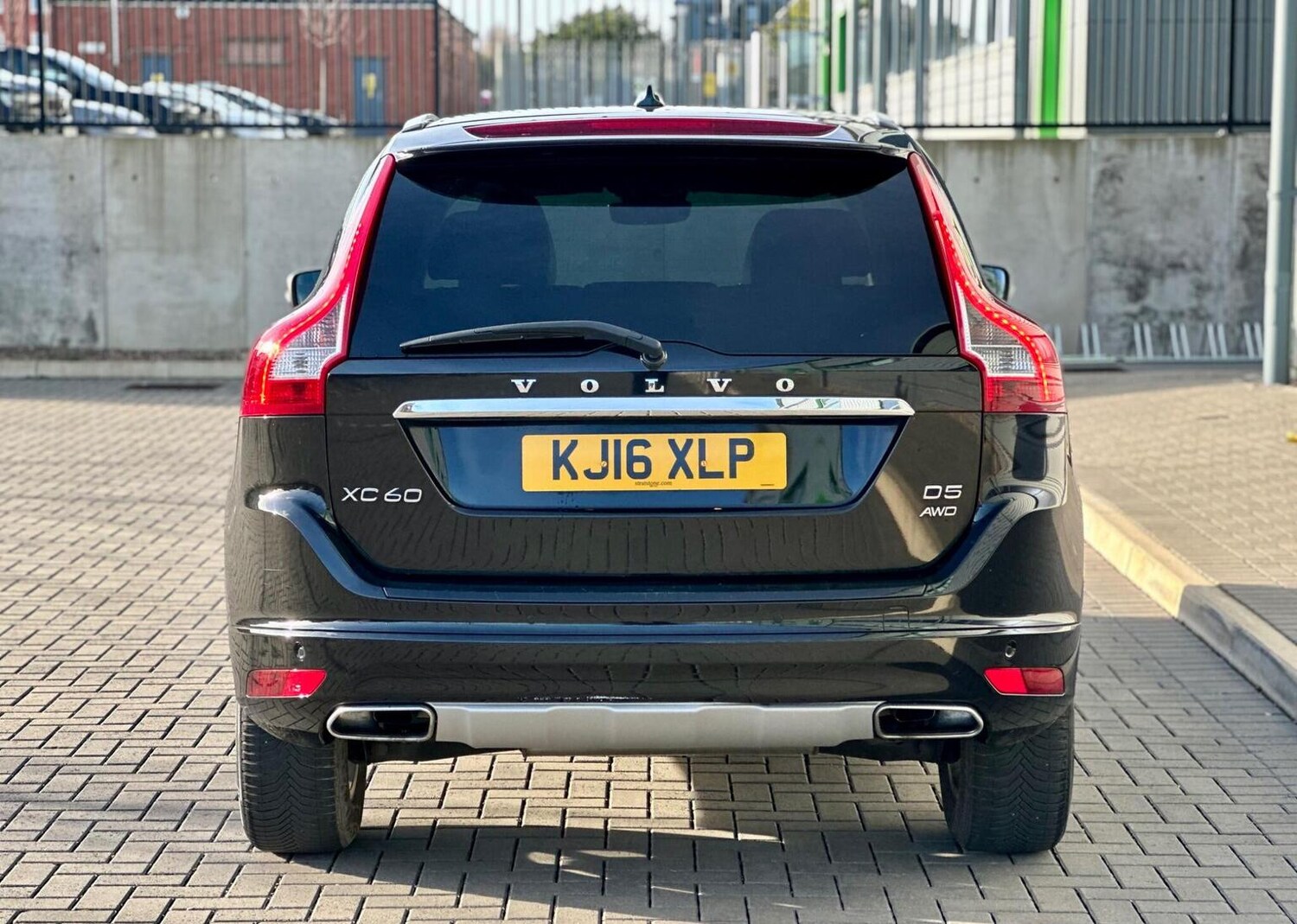 Used Volvo XC60 2016 for sale - 77688985: Photo 62