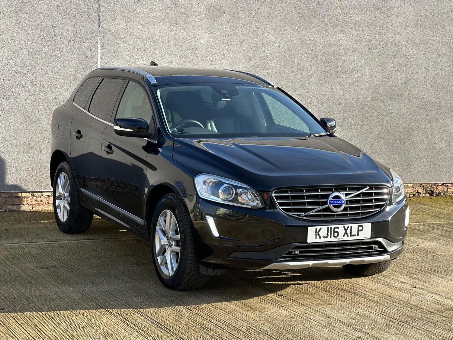 Used Volvo XC60 2016 for sale - 77688985: Photo 79