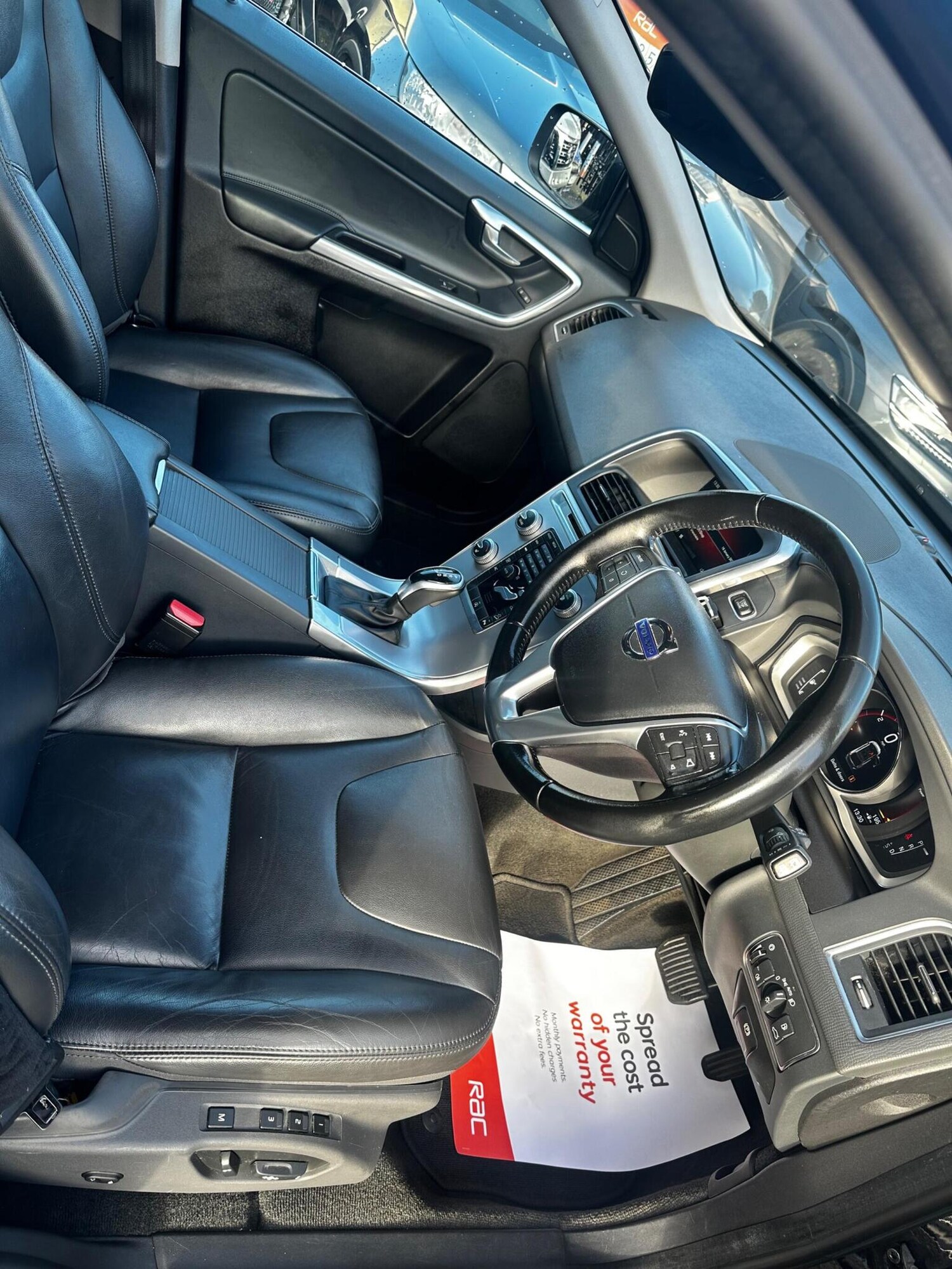 Used Volvo XC60 2016 for sale - 77688985: Photo 9