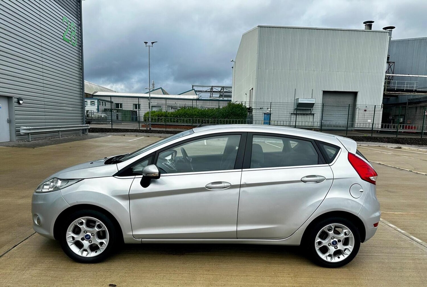 Used Ford Fiesta 2012 for sale - 77688987: Photo 25