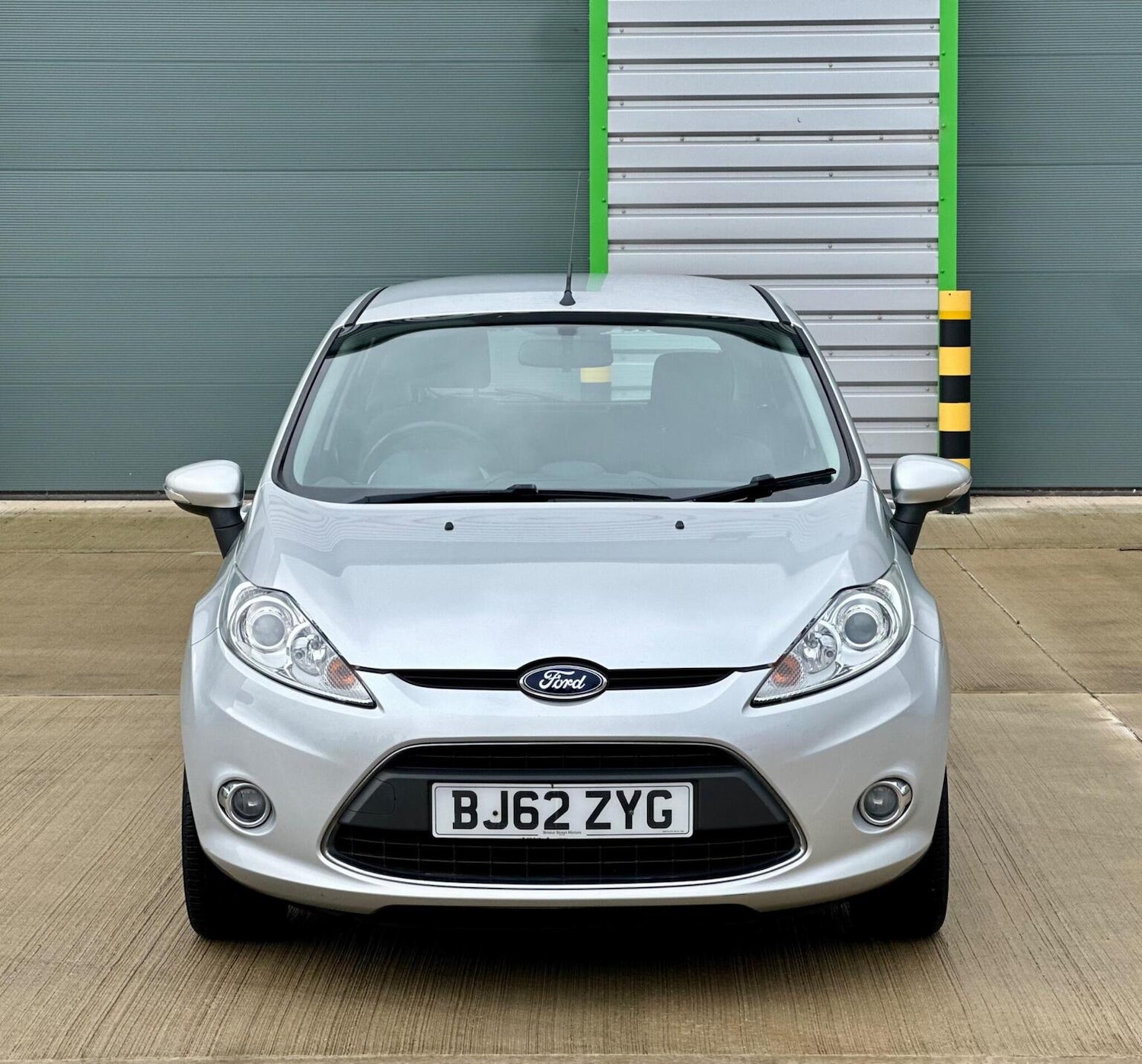 Used Ford Fiesta 2012 for sale - 77688987: Photo 3