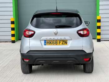Used Renault Captur 2019 for sale - 71084622: Photo