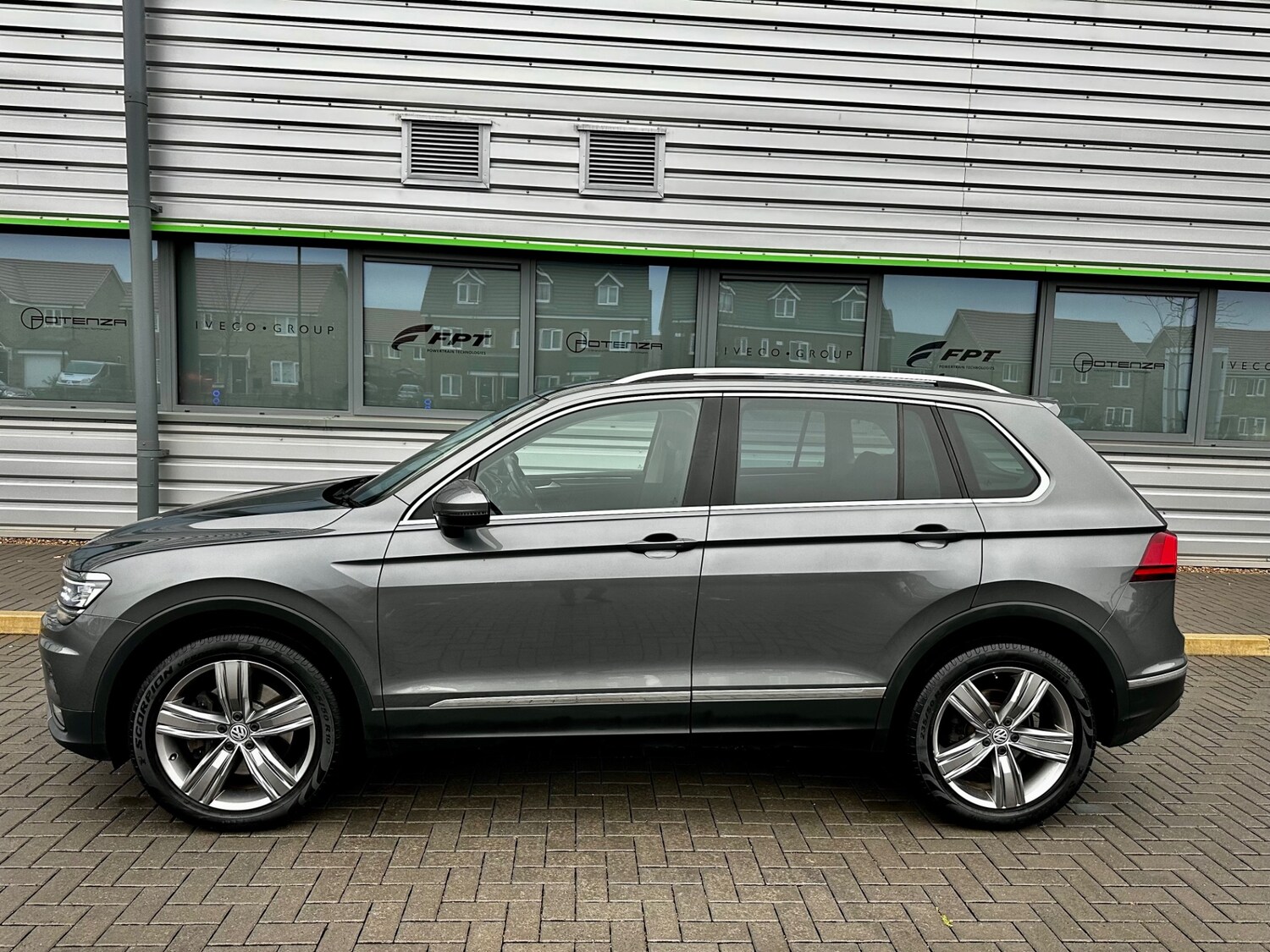 Used Volkswagen Tiguan 2017 for sale - 76594627: Photo 15