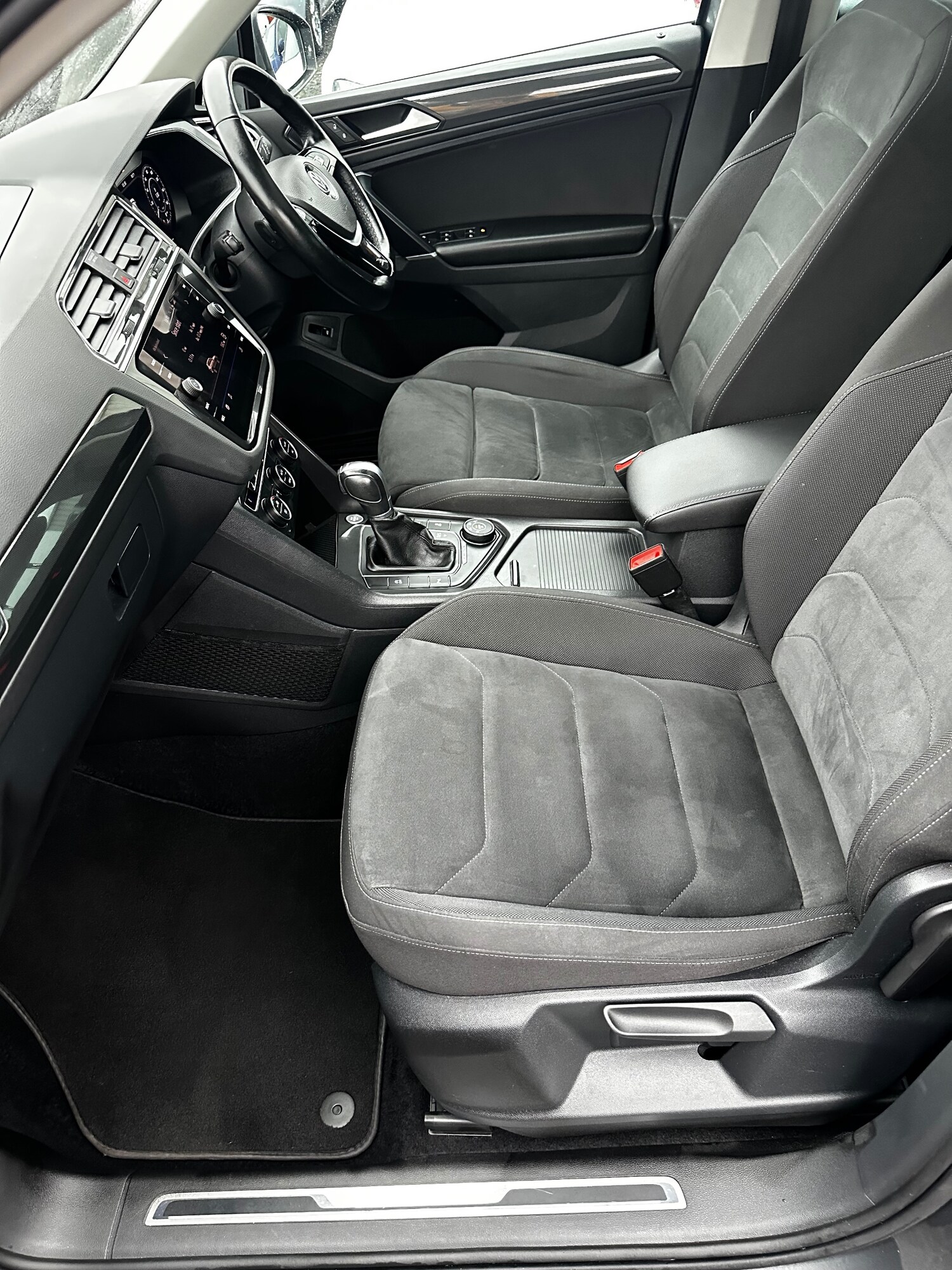 Used Volkswagen Tiguan 2017 for sale - 76594627: Photo 31