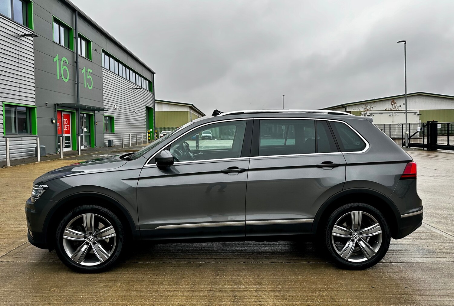 Used Volkswagen Tiguan 2017 for sale - 76594627: Photo 57