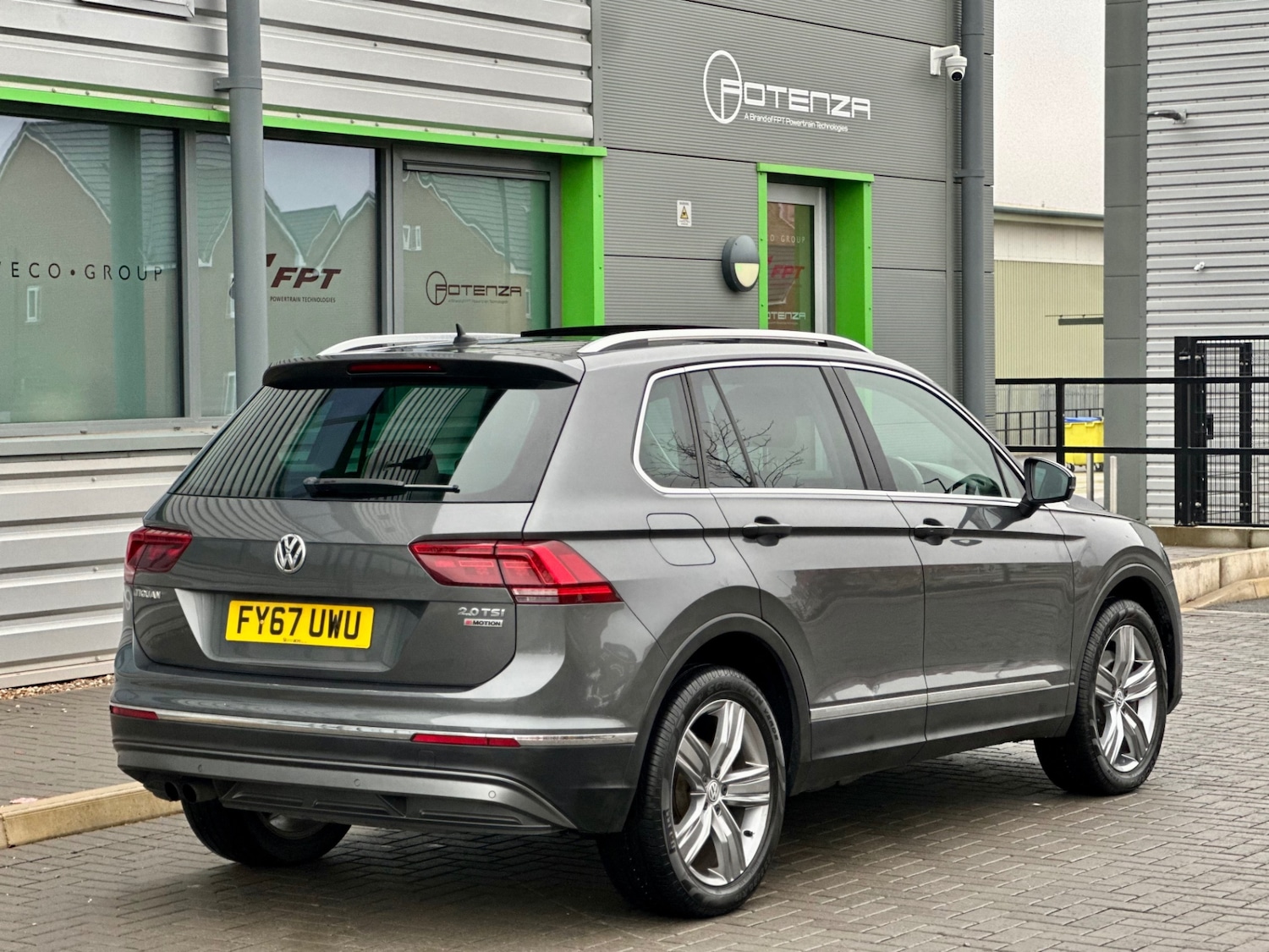Used Volkswagen Tiguan 2017 for sale - 76594627: Photo 75