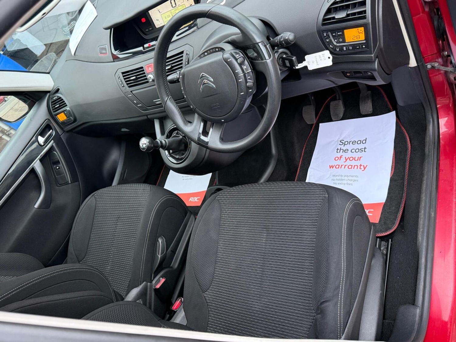 Used Citroen Grand C4 Picasso 2013 for sale - 77807168: Photo 30