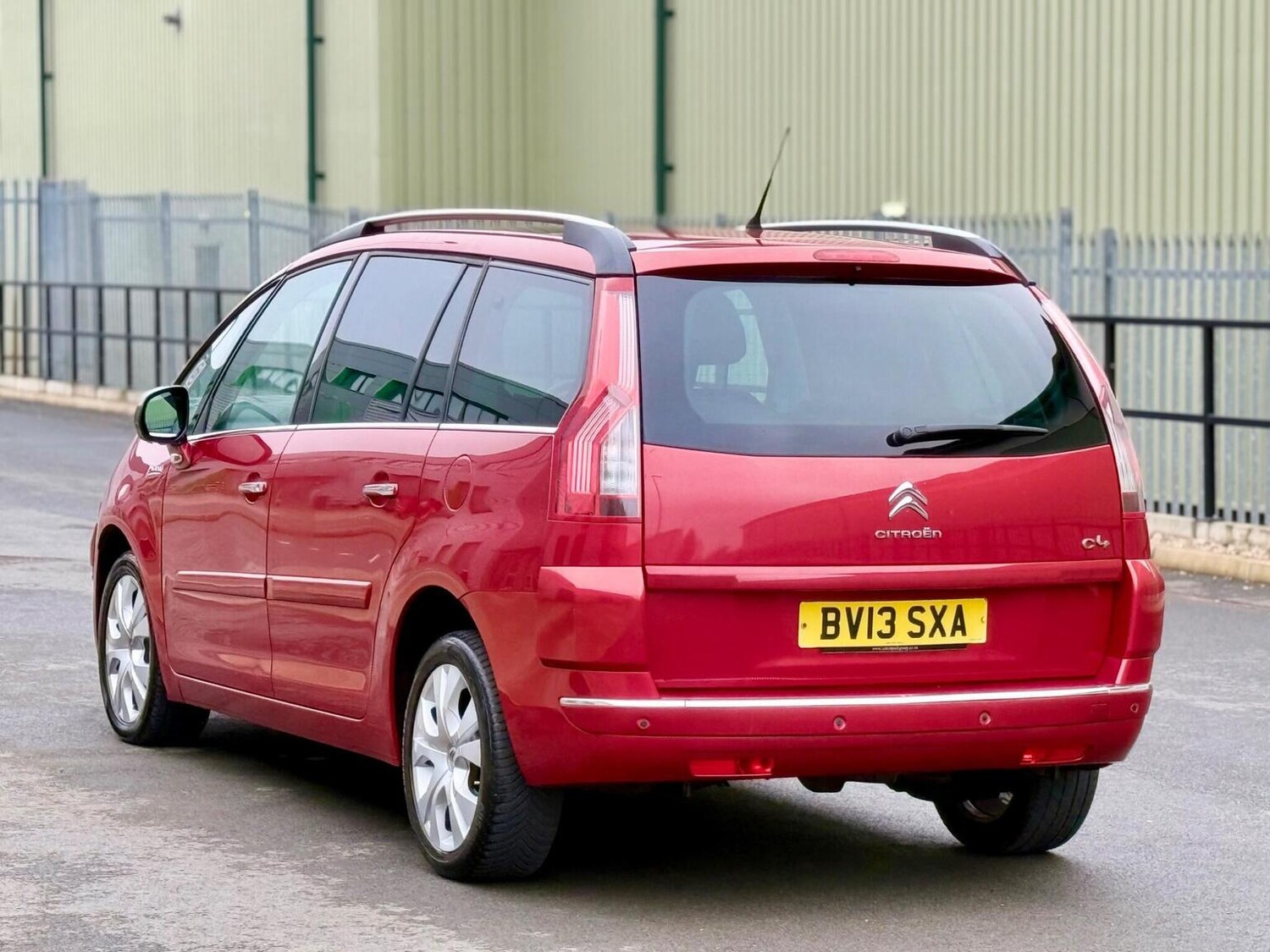 Used Citroen Grand C4 Picasso 2013 for sale - 77807168: Photo 75