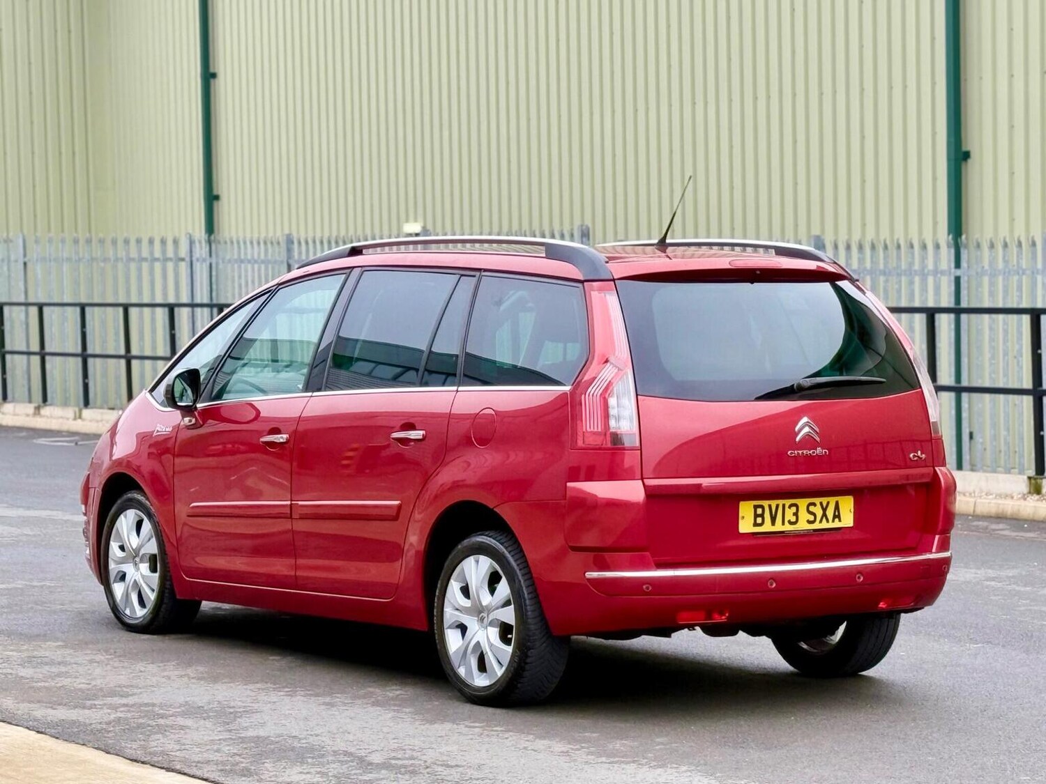 Used Citroen Grand C4 Picasso 2013 for sale - 77807168: Photo 80