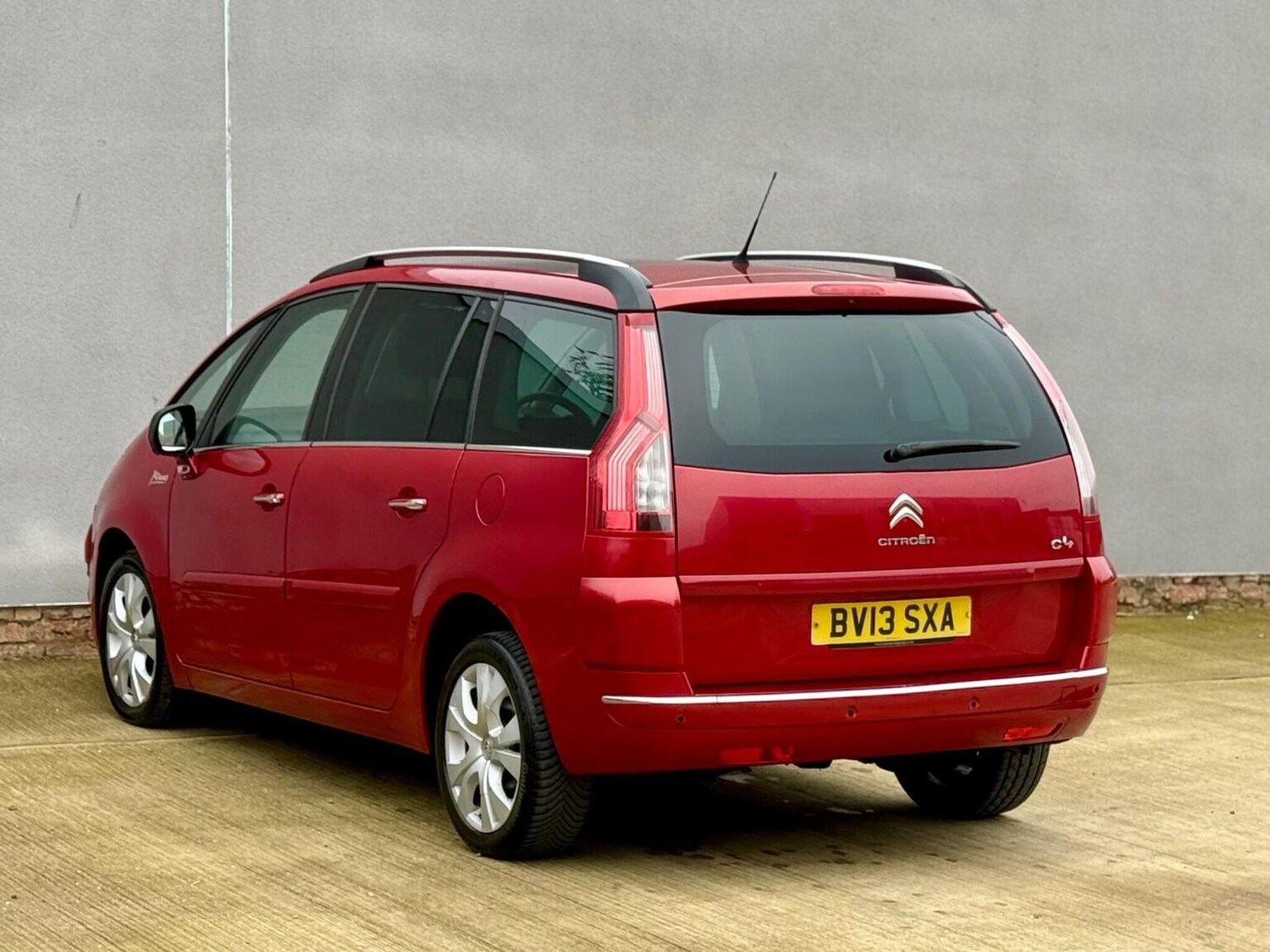 Used Citroen Grand C4 Picasso 2013 for sale - 77807168: Photo 86