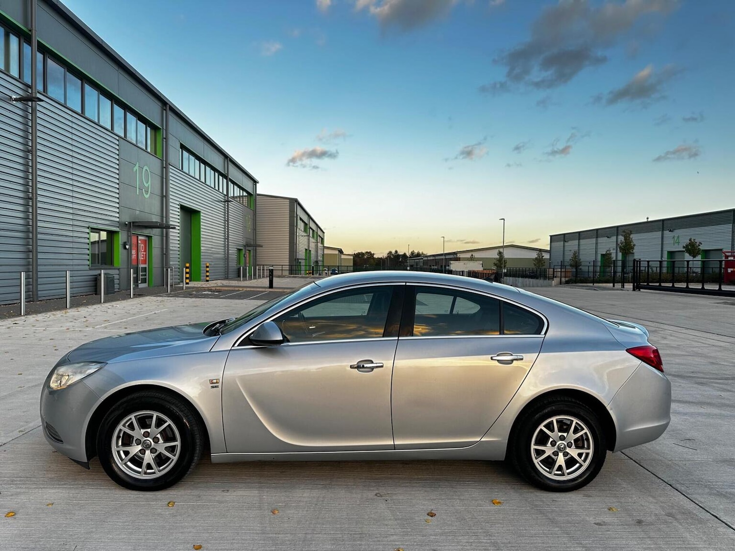 Used Vauxhall Insignia 2010 for sale - 77688979: Photo 47