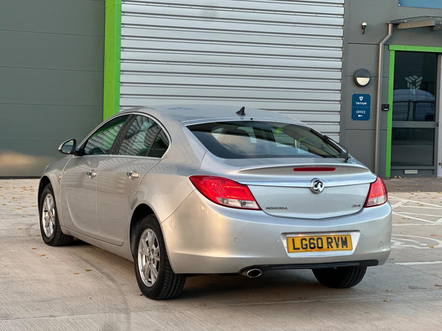 Used Vauxhall Insignia 2010 for sale - 77688979: Photo 54