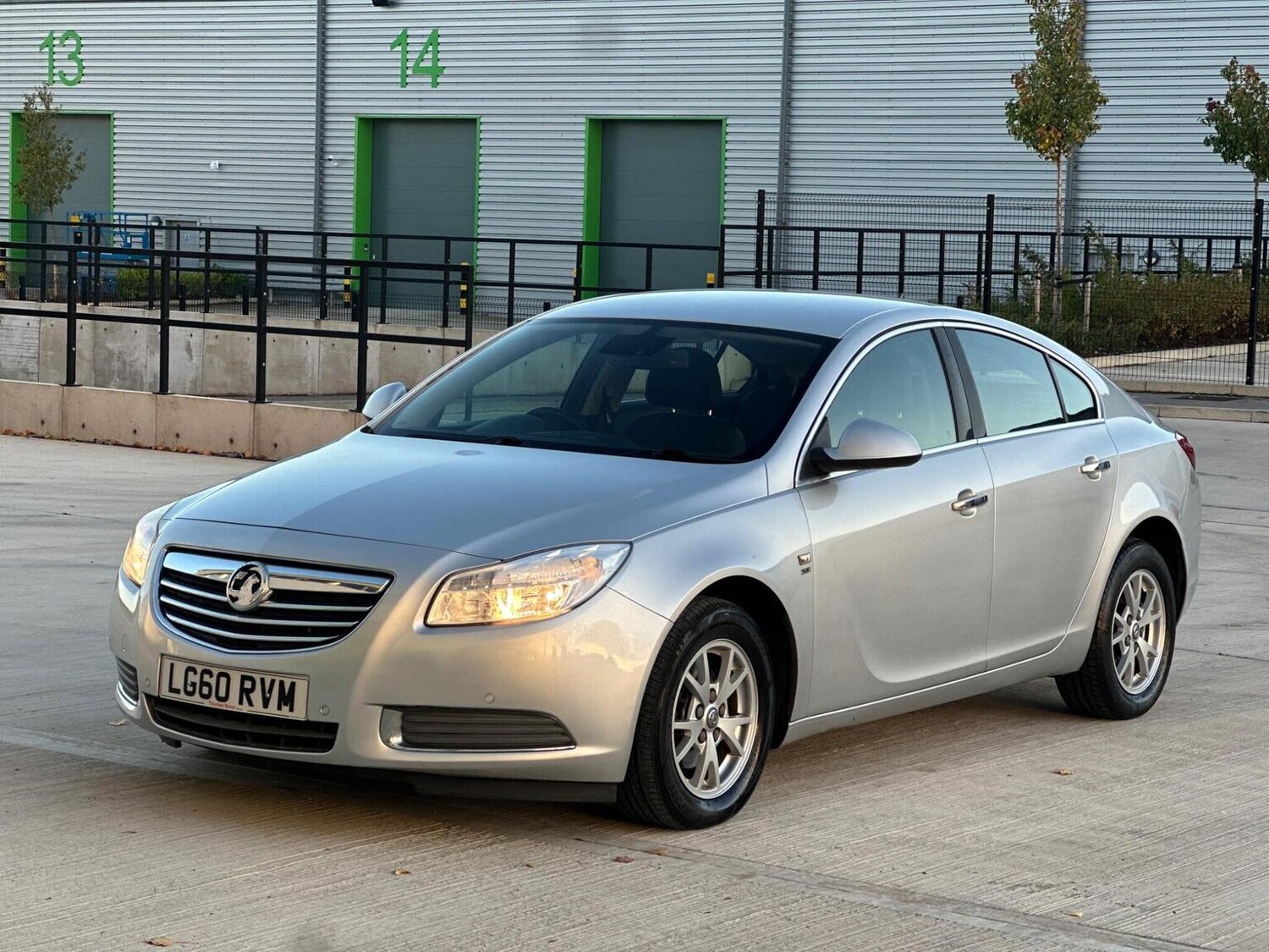 Used Vauxhall Insignia 2010 for sale - 77688979: Photo 65