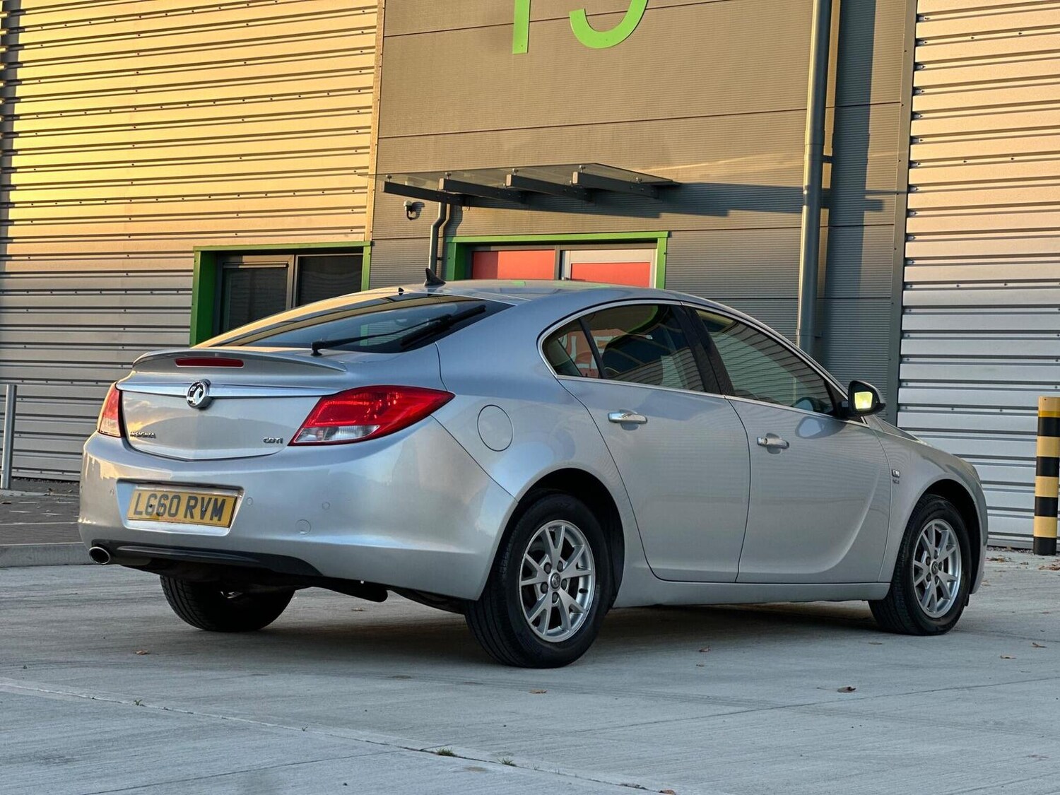 Used Vauxhall Insignia 2010 for sale - 77688979: Photo 66