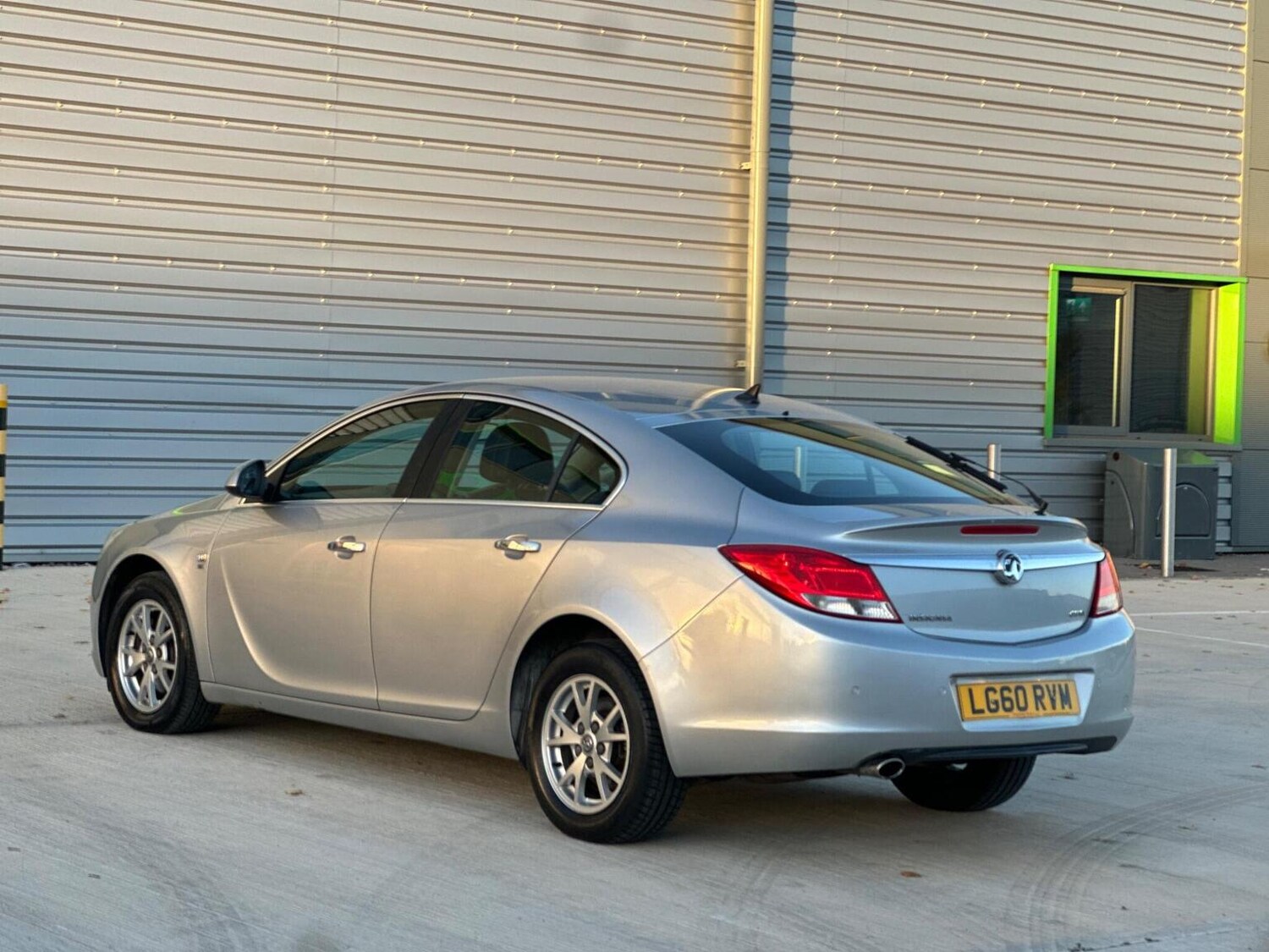 Used Vauxhall Insignia 2010 for sale - 77688979: Photo 67