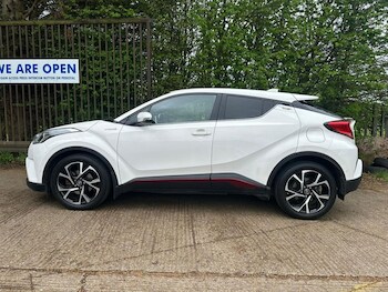 Used Toyota C-HR 2018 for sale - 78256627: Photo