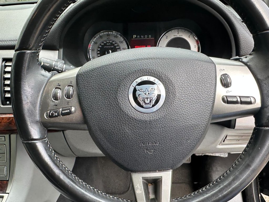 Used Jaguar XF 2011 for sale - 78110459: Photo 13