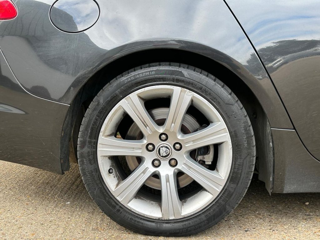 Used Jaguar XF 2011 for sale - 78110459: Photo 17