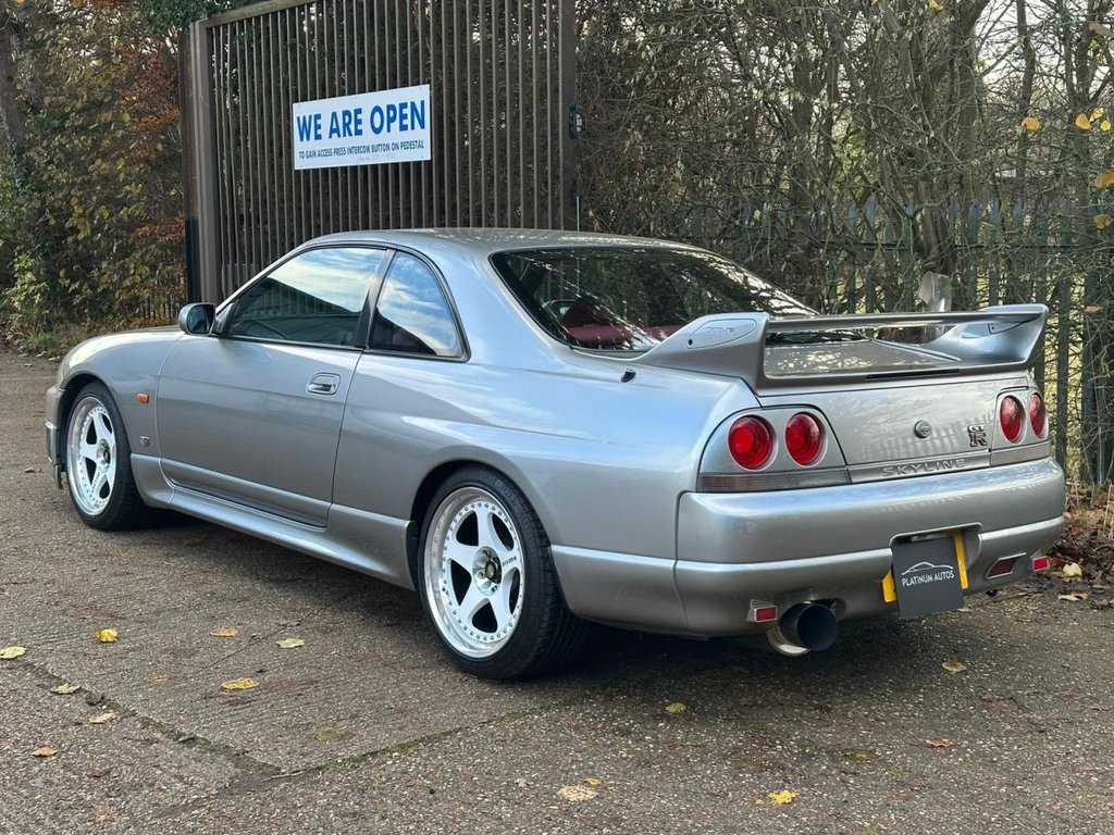 Used Nissan Skyline 1997 for sale - 77533935: Photo 5