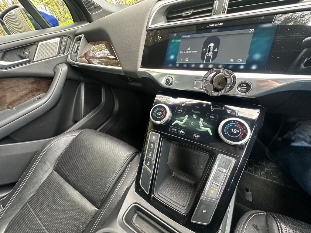 Used Jaguar I-Pace 2018 for sale - 78068677: Photo 4
