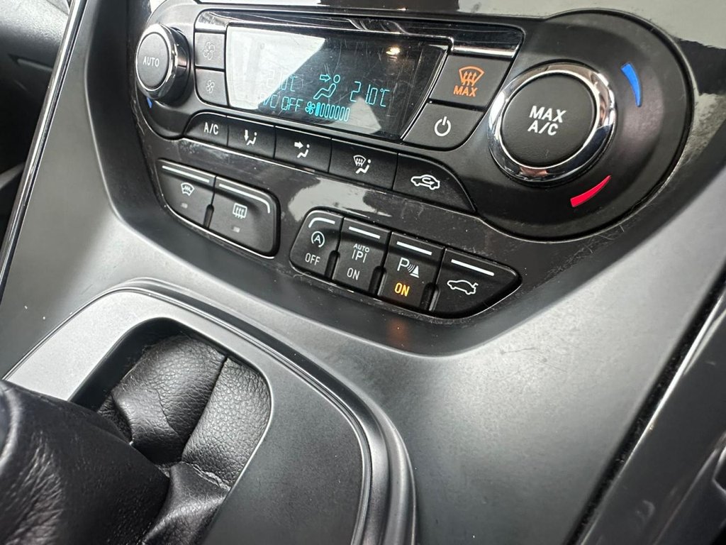 Used Ford Kuga 2014 for sale - 77534127: Photo 32