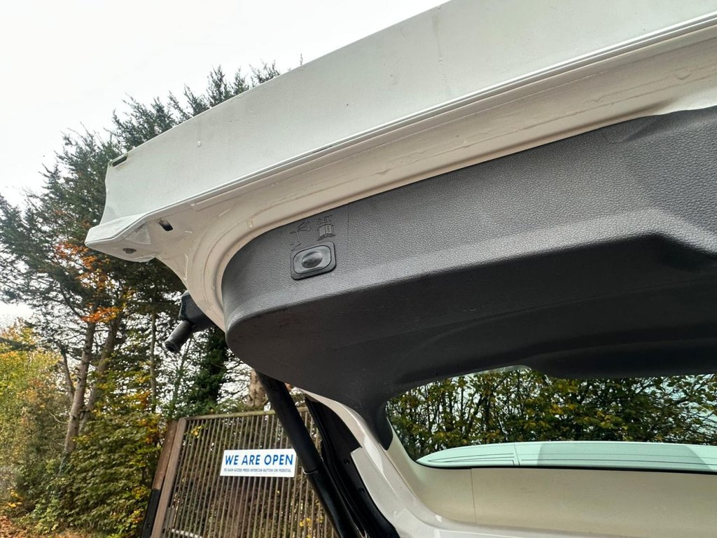 Used Ford Kuga 2014 for sale - 77534127: Photo 38