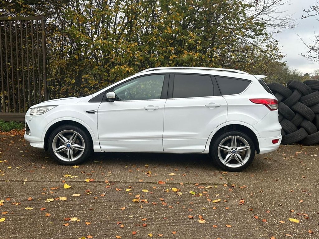 Used Ford Kuga 2014 for sale - 77534127: Photo 4