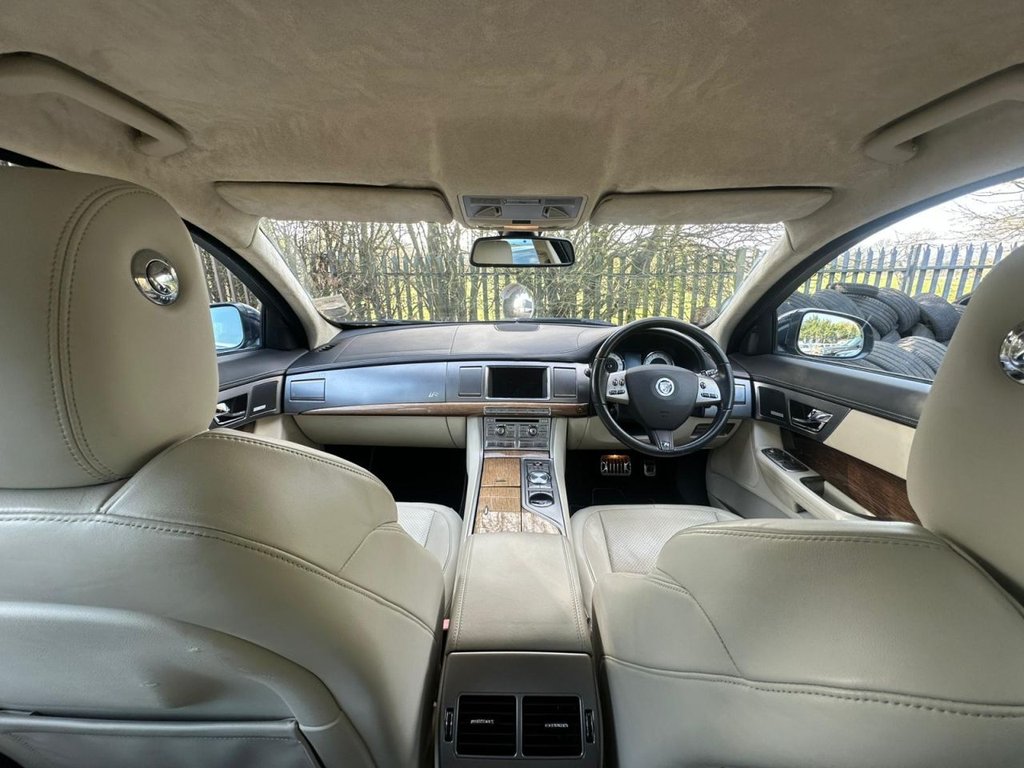 Used Jaguar XF 2009 for sale - 77748079: Photo 16