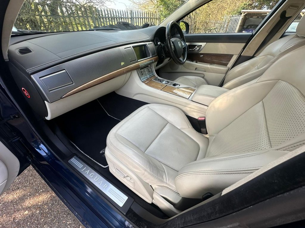 Used Jaguar XF 2009 for sale - 77748079: Photo 22