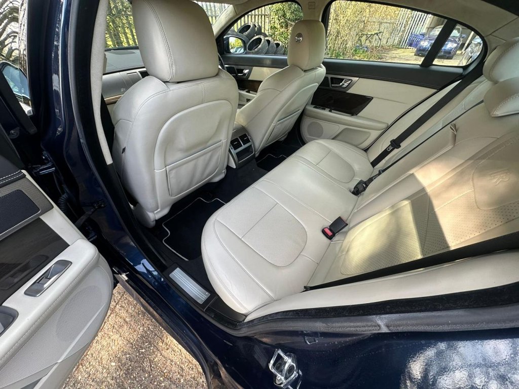 Used Jaguar XF 2009 for sale - 77748079: Photo 25