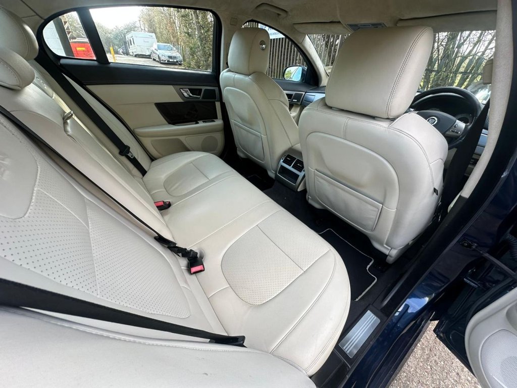 Used Jaguar XF 2009 for sale - 77748079: Photo 26