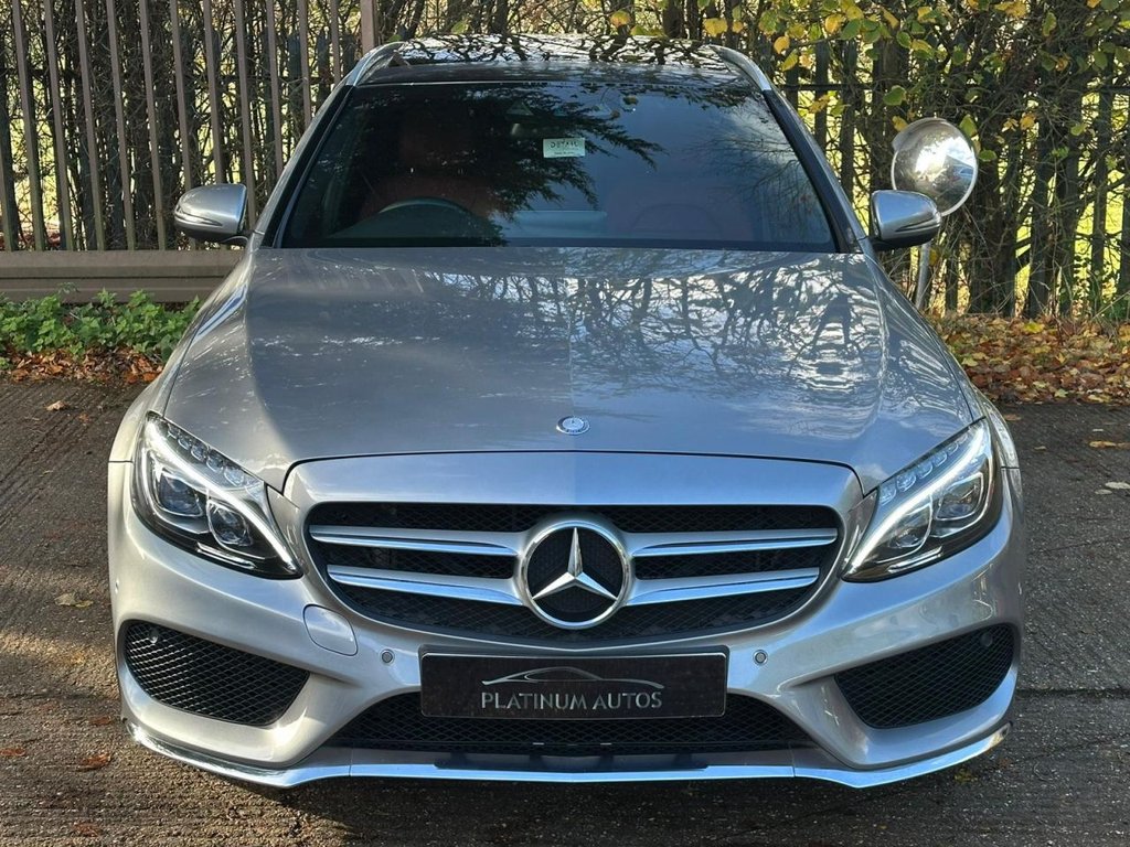 Used Mercedes-Benz C Class 2015 for sale - 77534099: Photo 2
