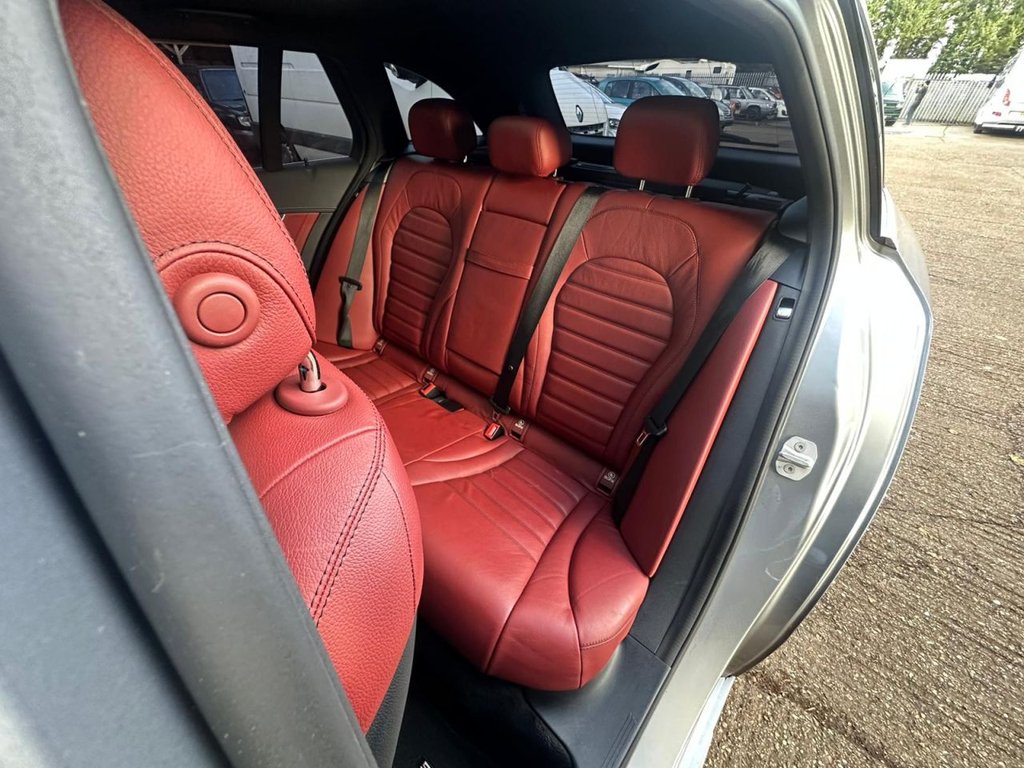 Used Mercedes-Benz C Class 2015 for sale - 77534099: Photo 23