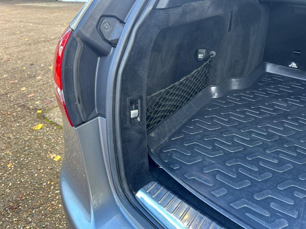 Used Mercedes-Benz C Class 2015 for sale - 77534099: Photo 39