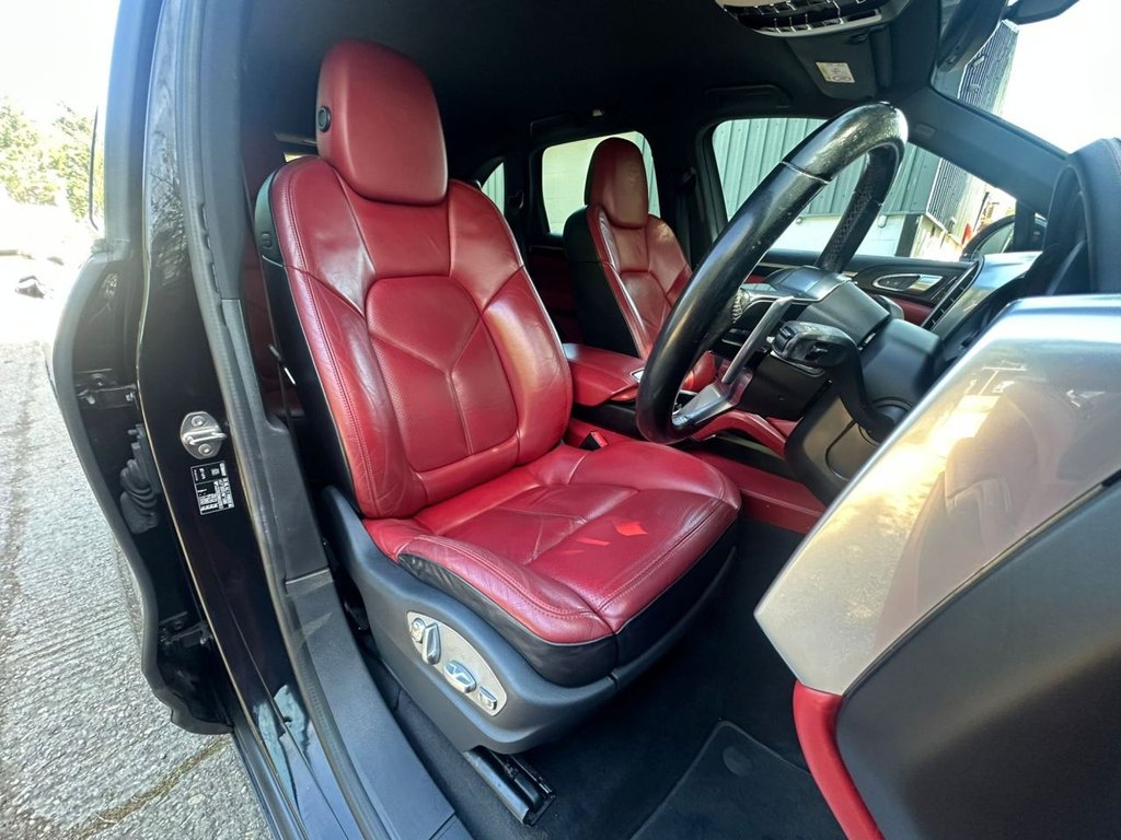 Used Porsche Cayenne 2017 for sale - 78145172: Photo 17