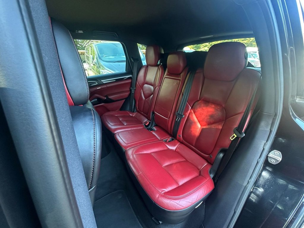 Used Porsche Cayenne 2017 for sale - 78145172: Photo 23