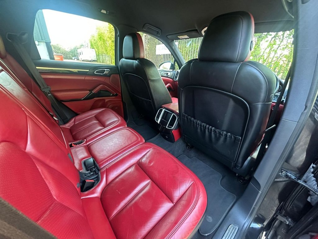 Used Porsche Cayenne 2017 for sale - 78145172: Photo 28