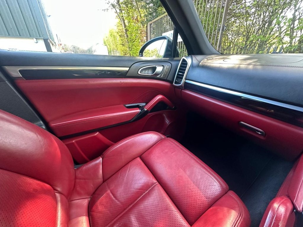 Used Porsche Cayenne 2017 for sale - 78145172: Photo 30