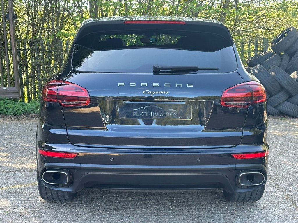Used Porsche Cayenne 2017 for sale - 78145172: Photo 6