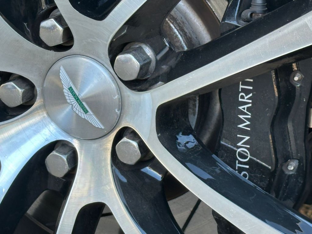 Used Aston Martin DB9 2011 for sale - 77897557: Photo 11