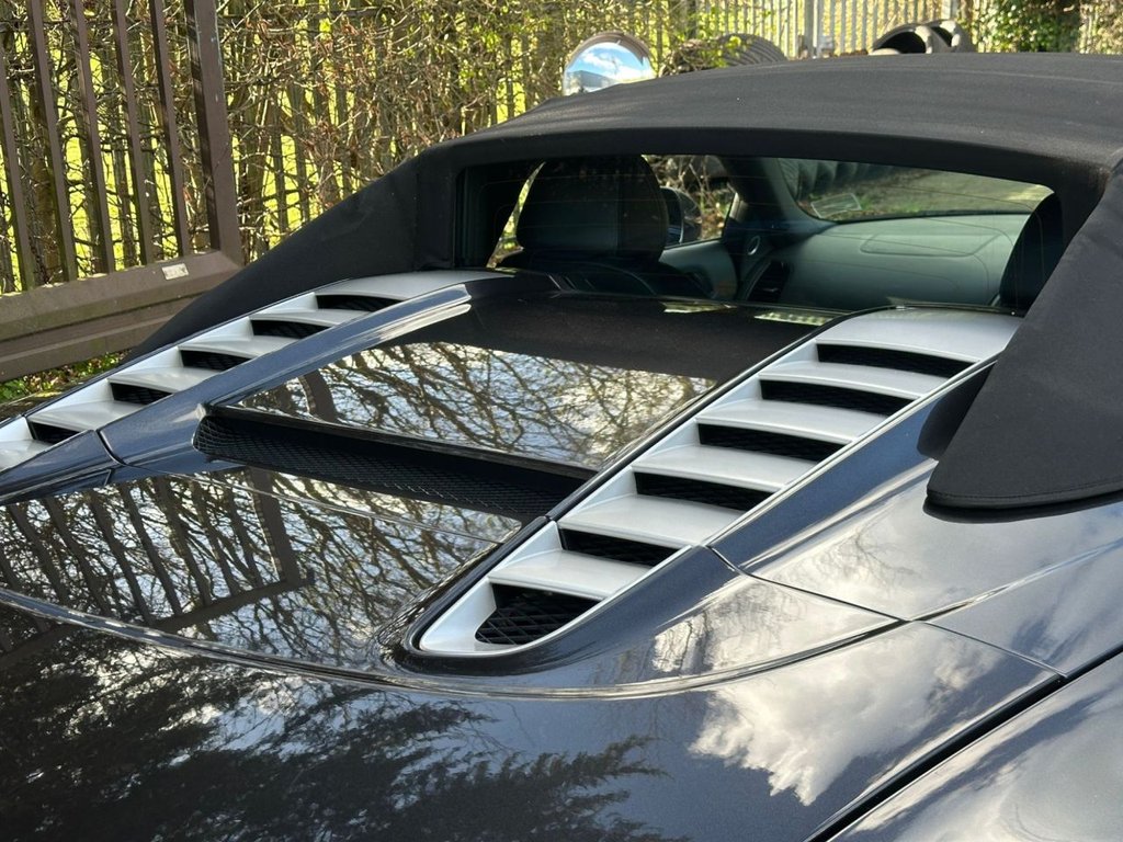 Used Audi R8 2010 for sale - 77920159: Photo 5