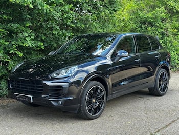 Used Porsche Cayenne 2017 for sale - 79659337: Photo