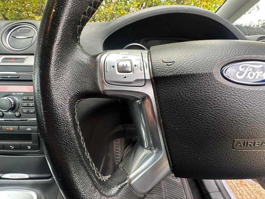 Used Ford S-Max 2014 for sale - 77534084: Photo 31