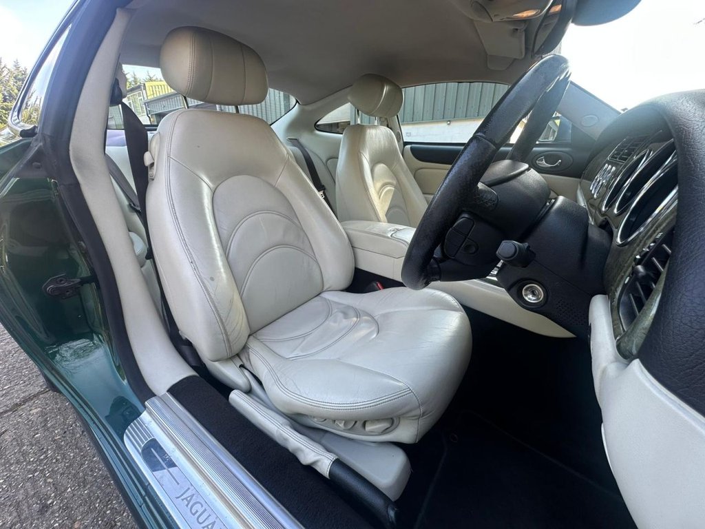 Used Jaguar XK8 2005 for sale - 77534115: Photo 20